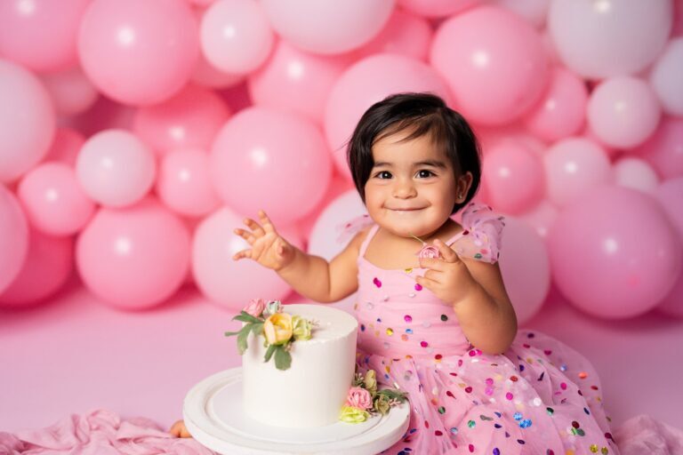 Smash the cake